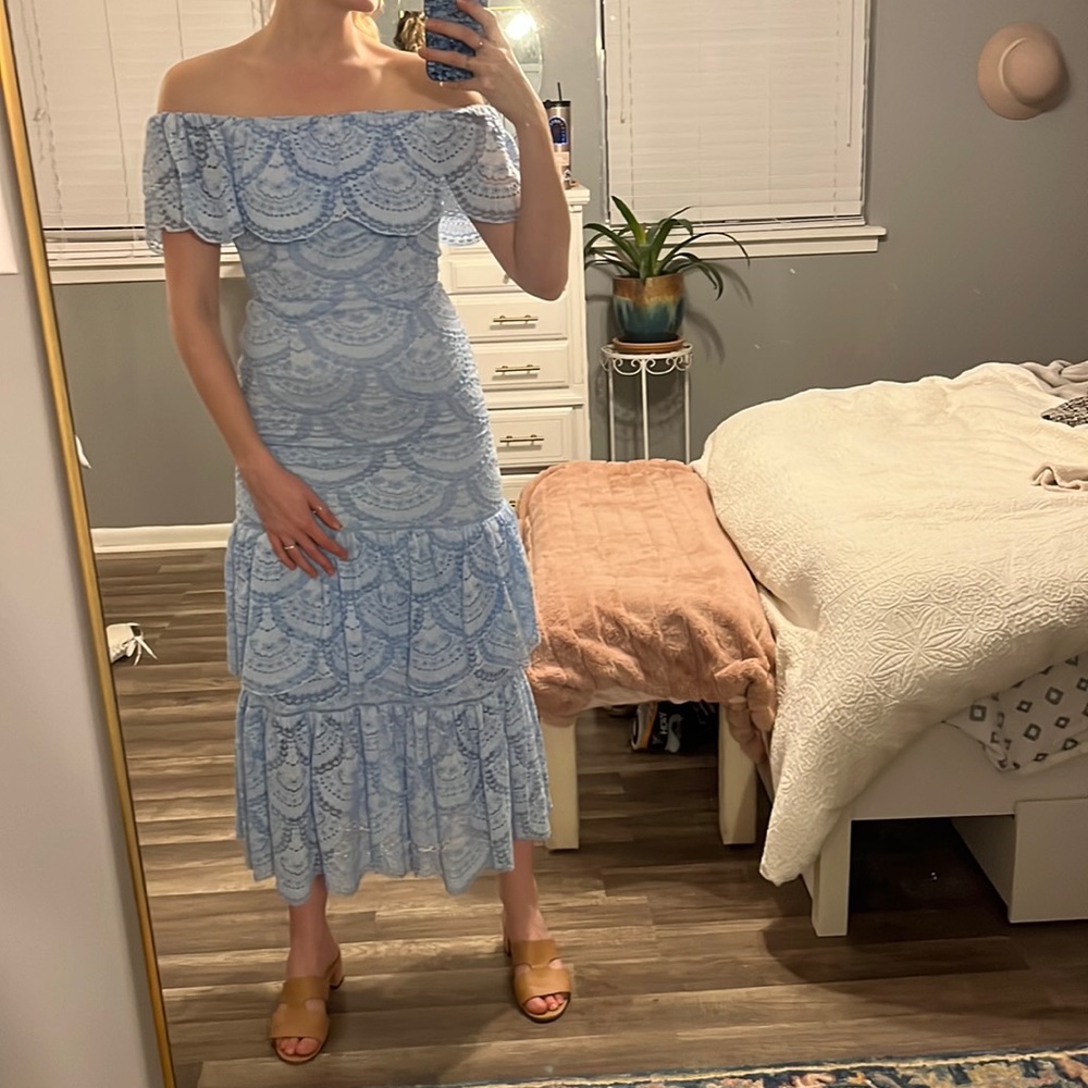 Gianni Bini Ruffled Off the Should Dress